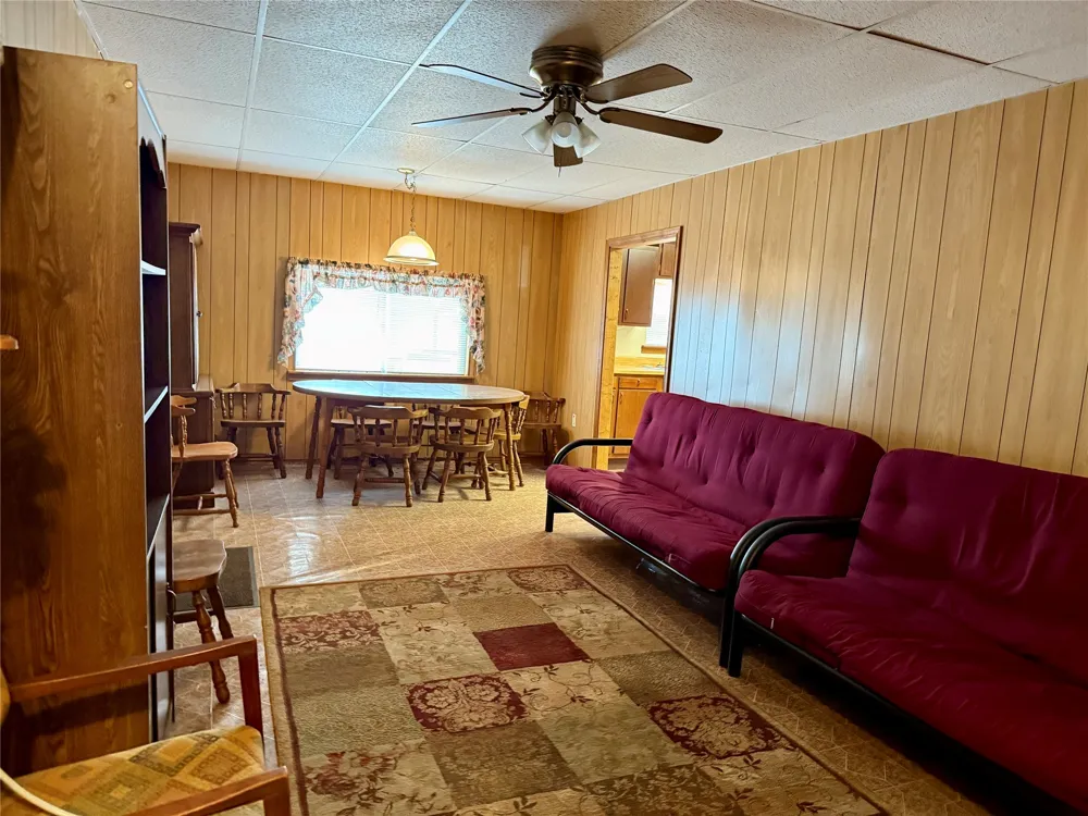 301 Cedar Point Circle Gordonville, TX 76245