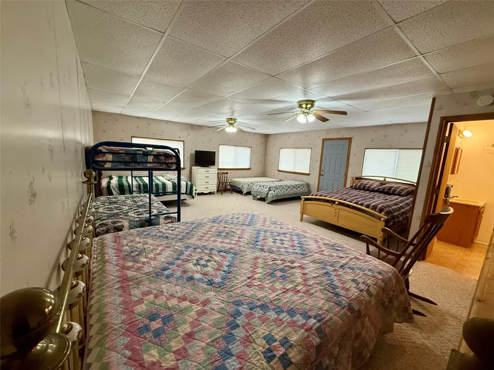 301 Cedar Point Circle Gordonville, TX 76245