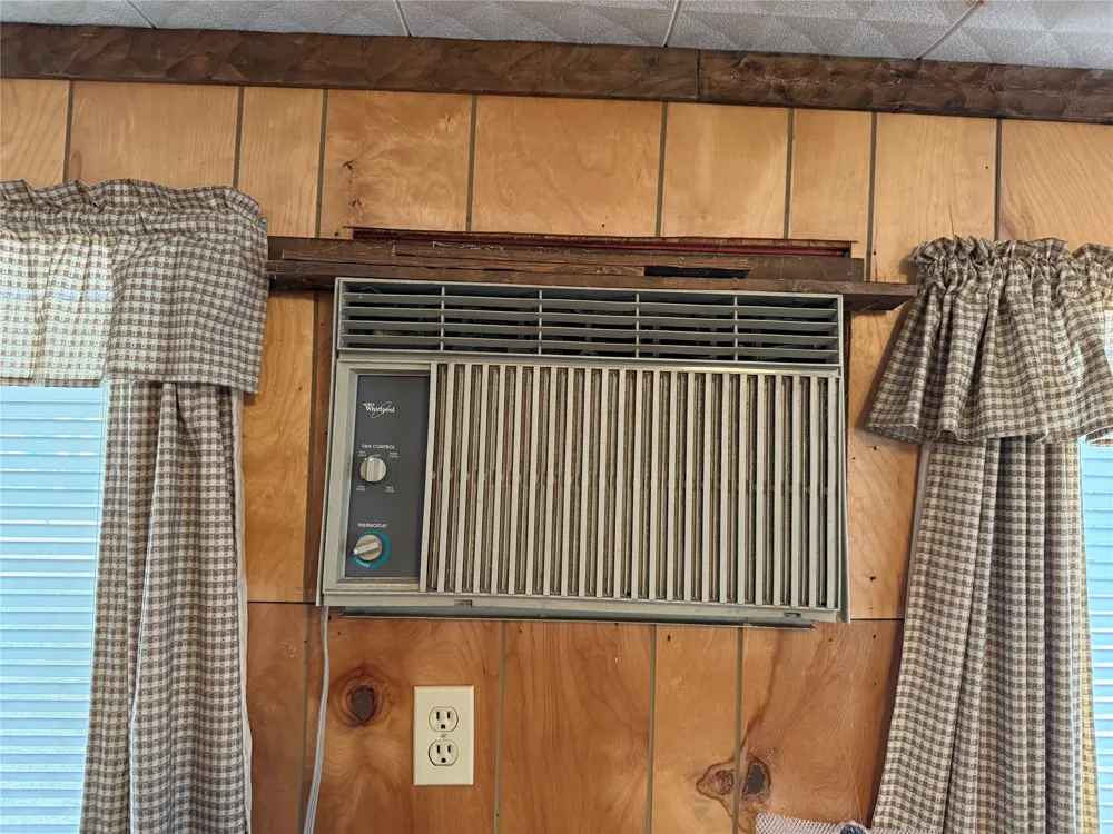 301 Cedar Point Circle Gordonville, TX 76245