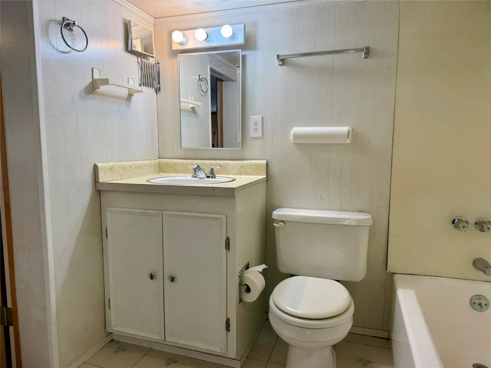 301 Cedar Point Circle Gordonville, TX 76245