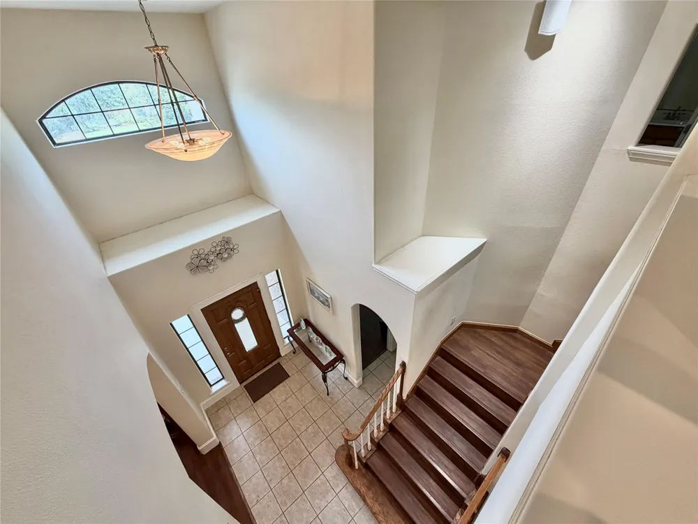 1113 Enchanted Oaks Drive Angleton, TX 77515