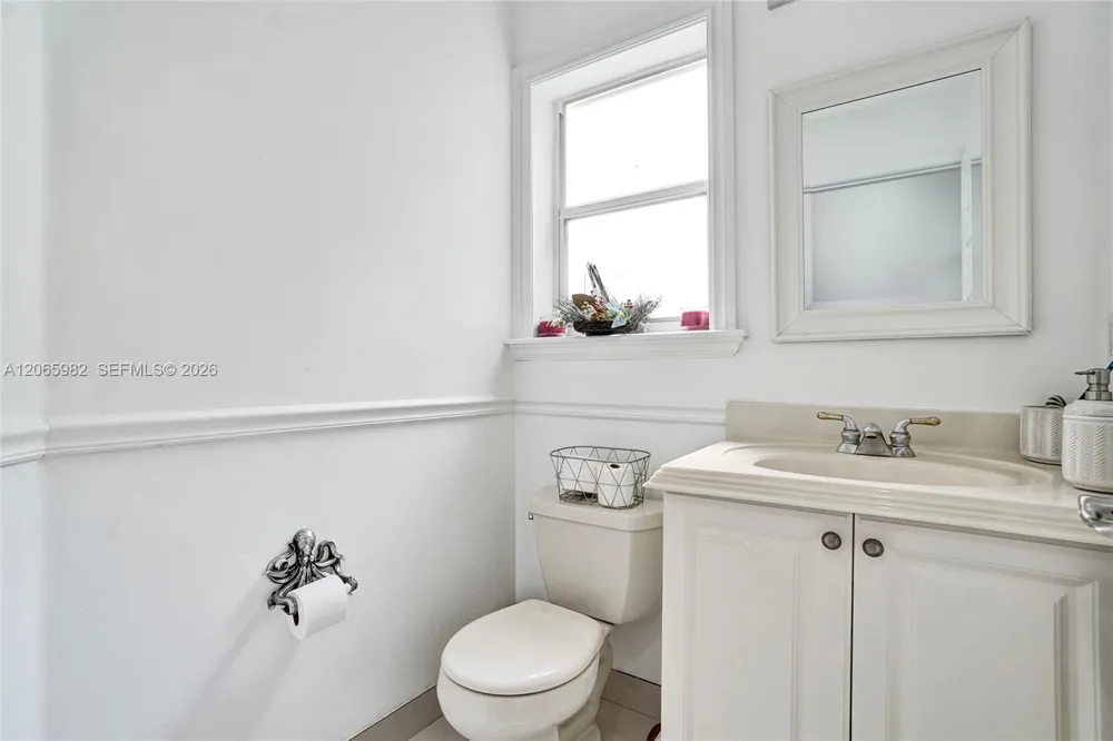 9078 Alexandra Cir Wellington, FL 33414