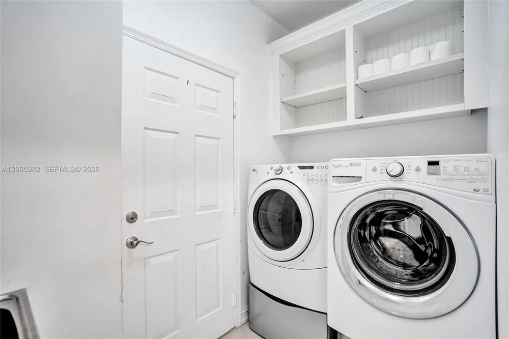 9078 Alexandra Cir Wellington, FL 33414
