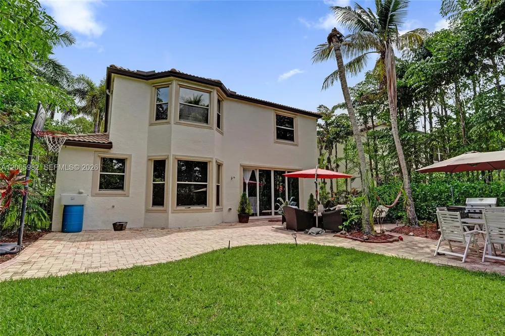 9078 Alexandra Cir Wellington, FL 33414