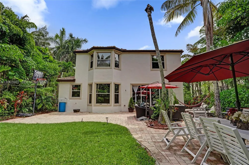 9078 Alexandra Cir Wellington, FL 33414