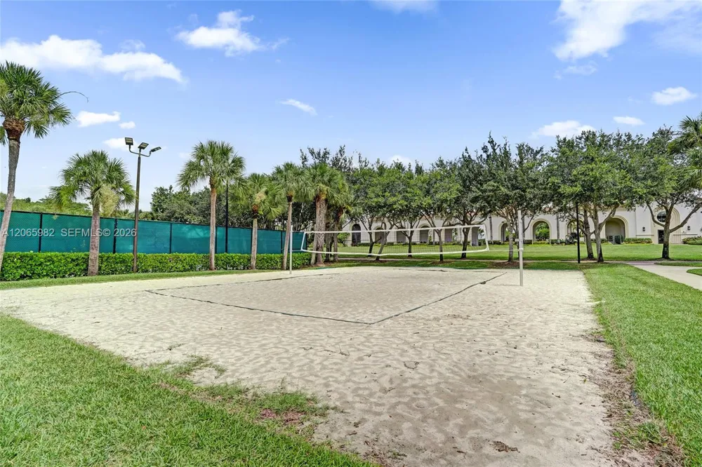 9078 Alexandra Cir Wellington, FL 33414