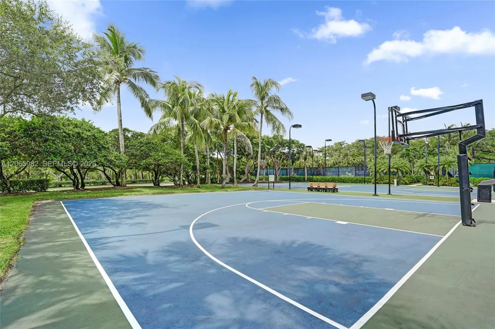 9078 Alexandra Cir Wellington, FL 33414