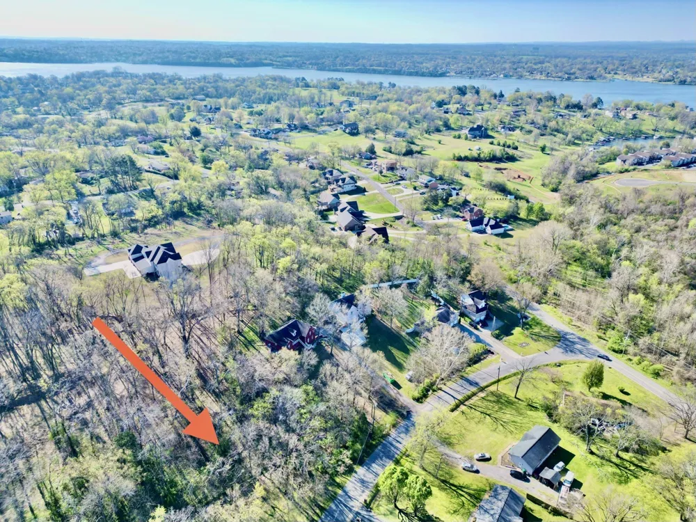 110 Lakeside Park Dr Hendersonville, TN 37075