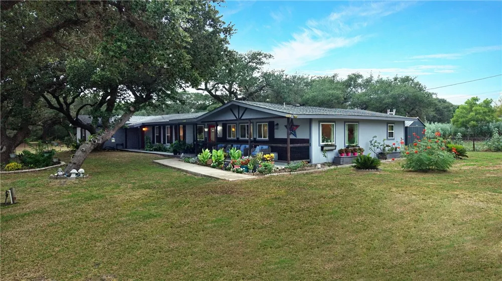 3249 Pruitt Road Ingleside, TX 78362
