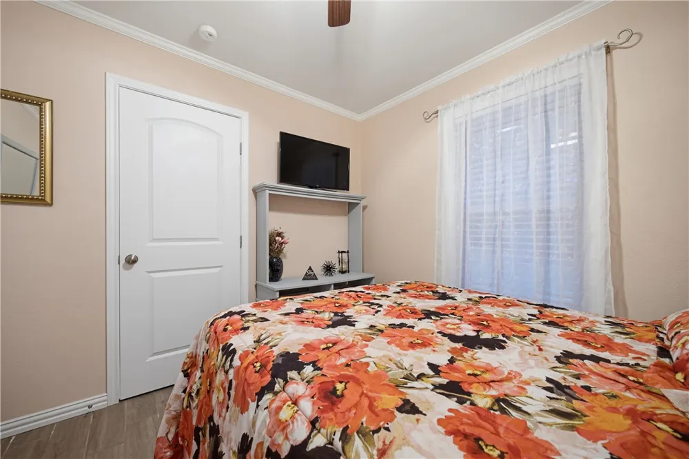 3249 Pruitt Road Ingleside, TX 78362