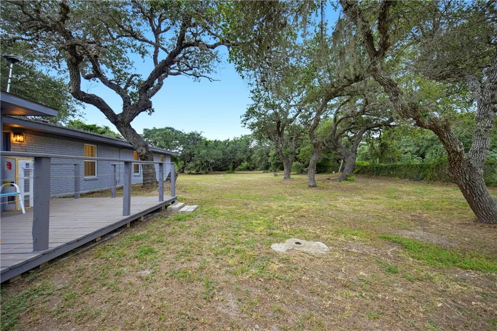 3249 Pruitt Road Ingleside, TX 78362