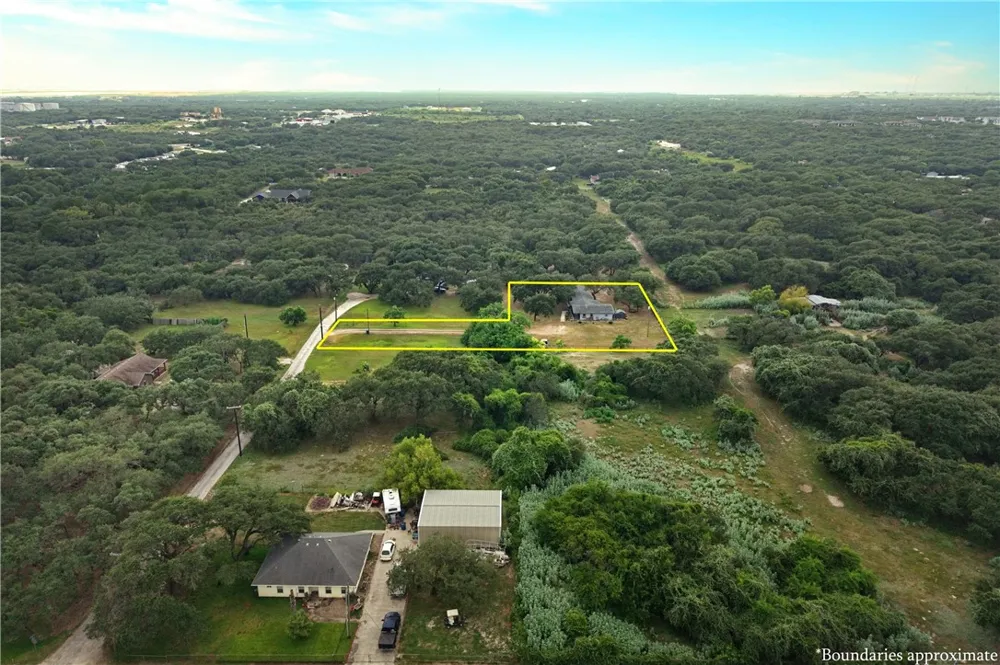 3249 Pruitt Road Ingleside, TX 78362