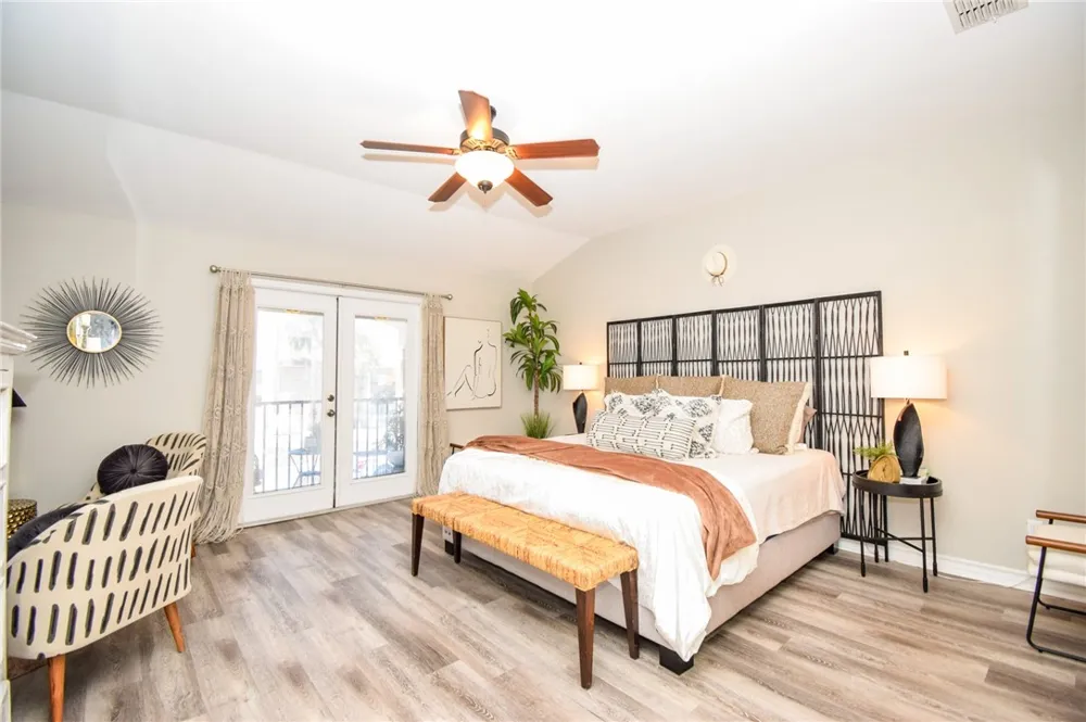15422 Seamount Cay Court #203 Corpus Christi, TX 78418