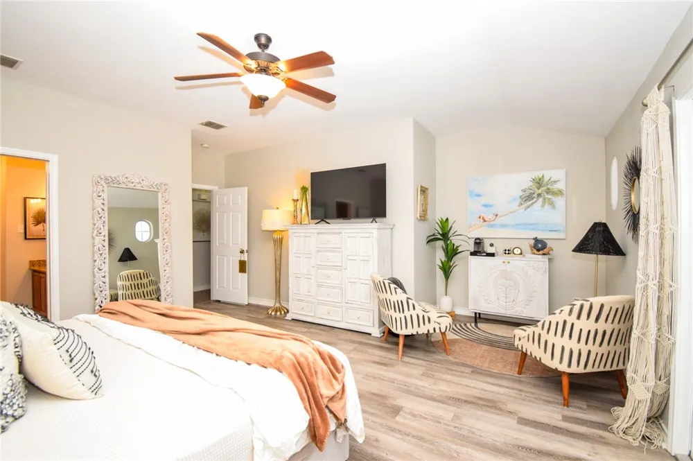 15422 Seamount Cay Court #203 Corpus Christi, TX 78418