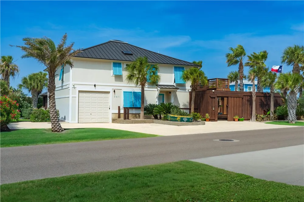 541 Channel View Drive Port Aransas, TX 78373