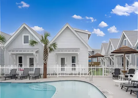 14924 Smugglers Cove Drive