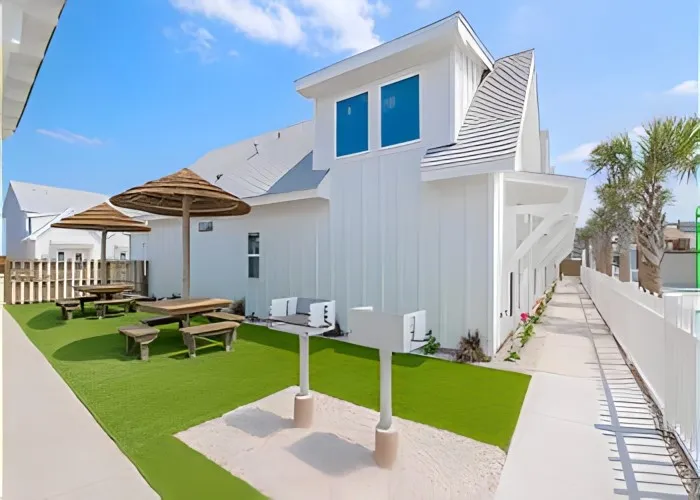 14924 Smugglers Cove Drive Corpus Christi, TX 78418