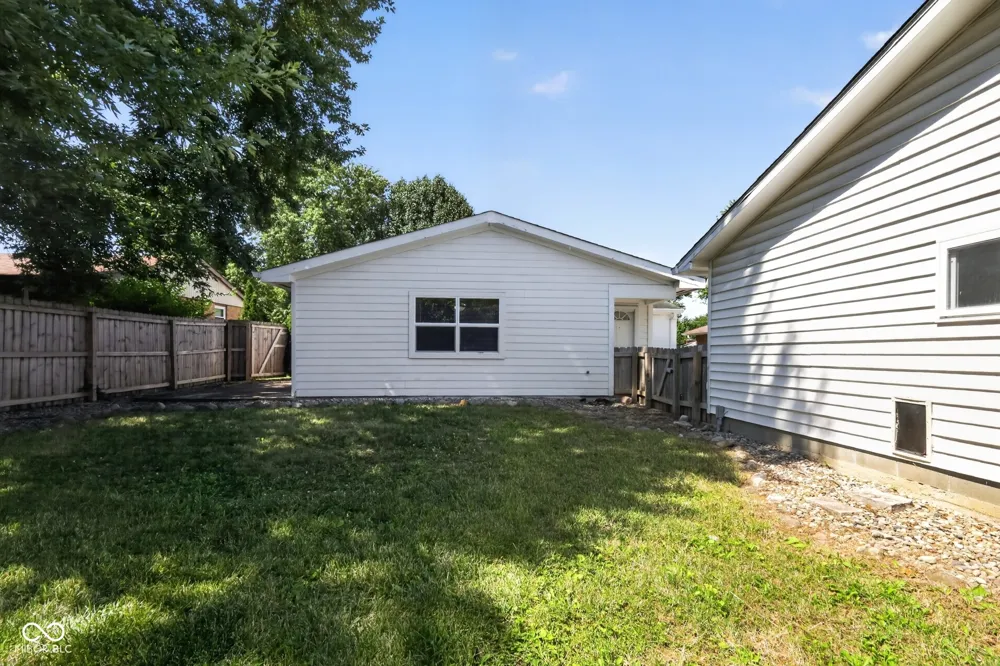 222 Grovewood Drive Beech Grove, IN 46107