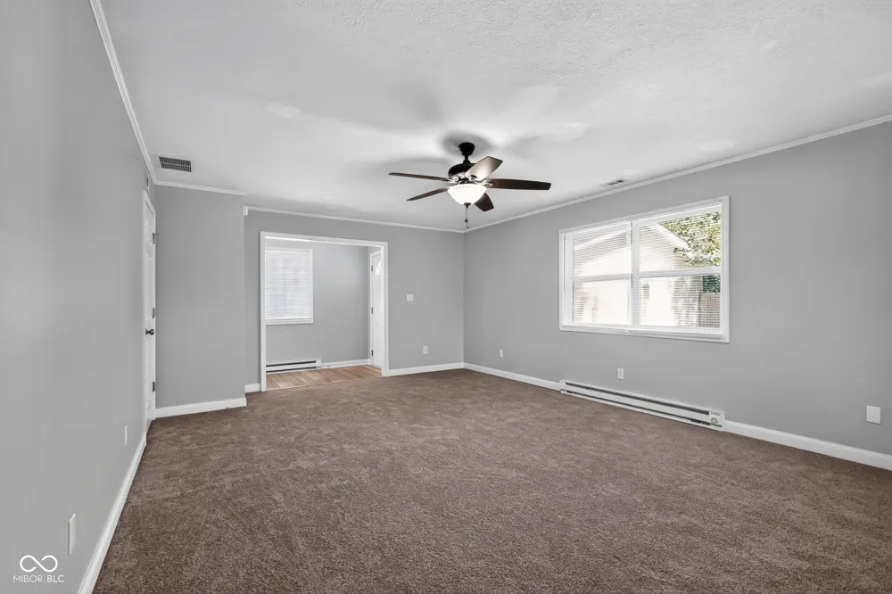 222 Grovewood Drive Beech Grove, IN 46107