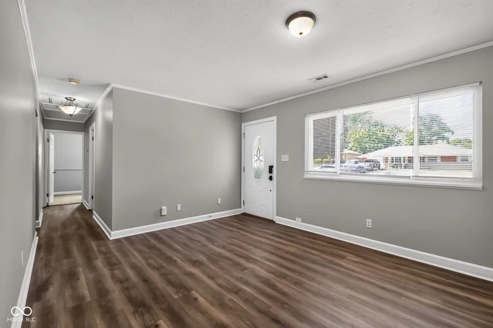 222 Grovewood Drive Beech Grove, IN 46107