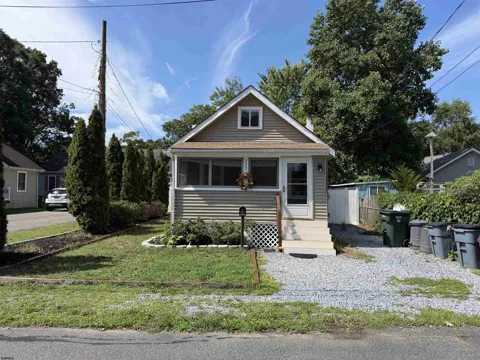232 Saint James Pl