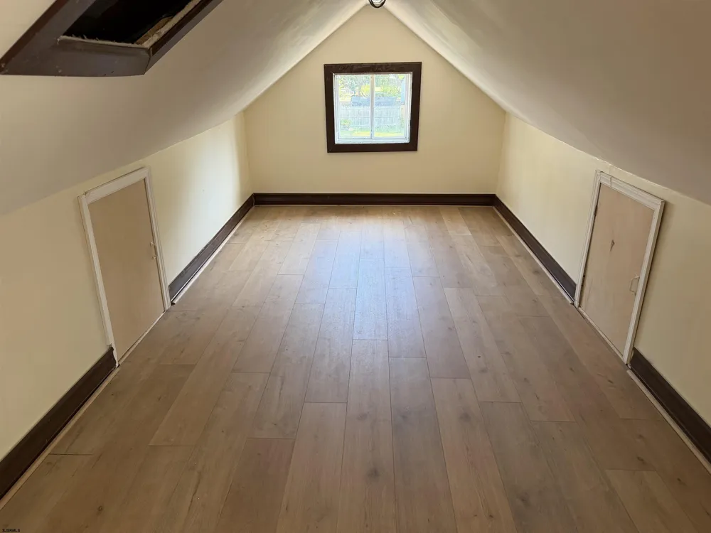 232 Saint James Pl Northfield, NJ 08225