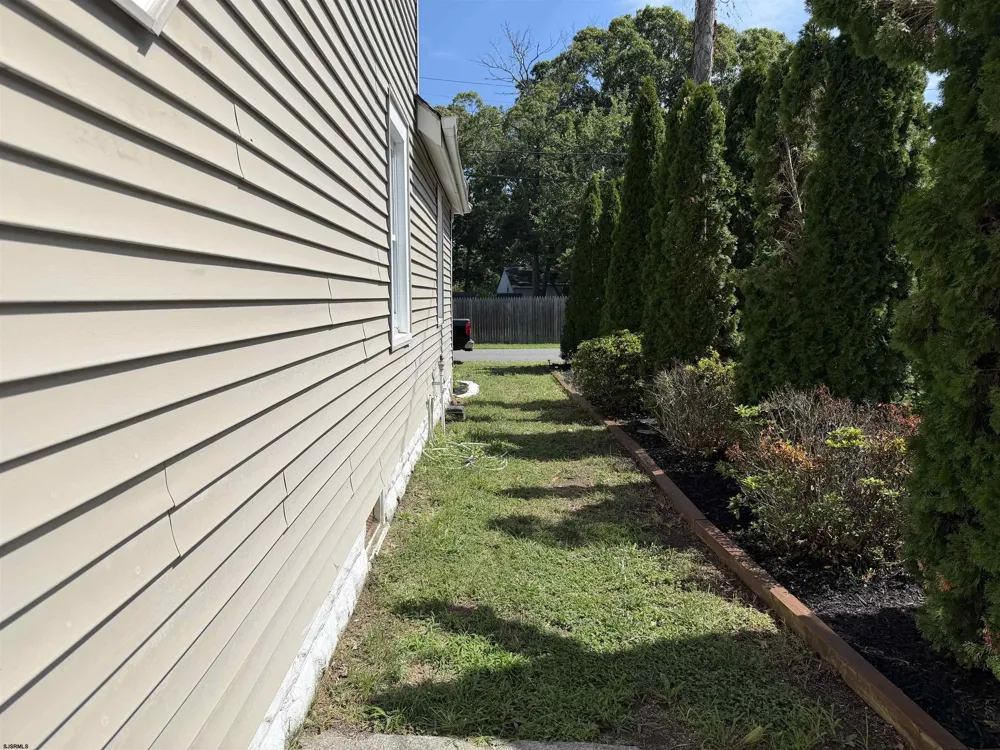 232 Saint James Pl Northfield, NJ 08225
