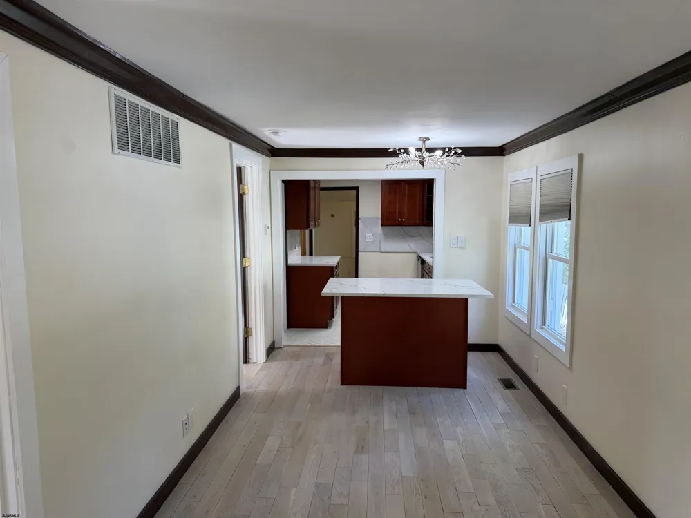 232 Saint James Pl Northfield, NJ 08225