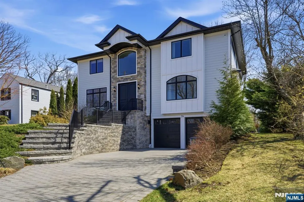 34 Dubois Avenue Alpine, NJ 07620