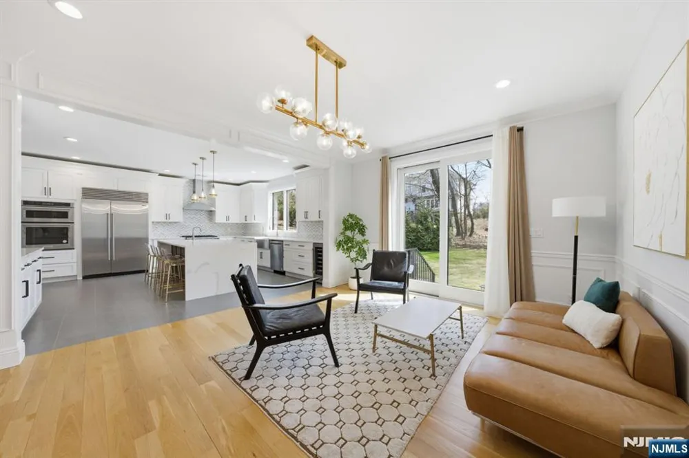 34 Dubois Avenue Alpine, NJ 07620