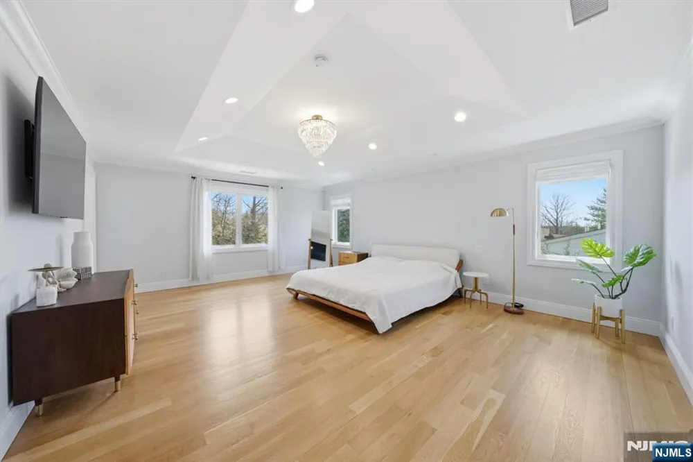 34 Dubois Avenue Alpine, NJ 07620
