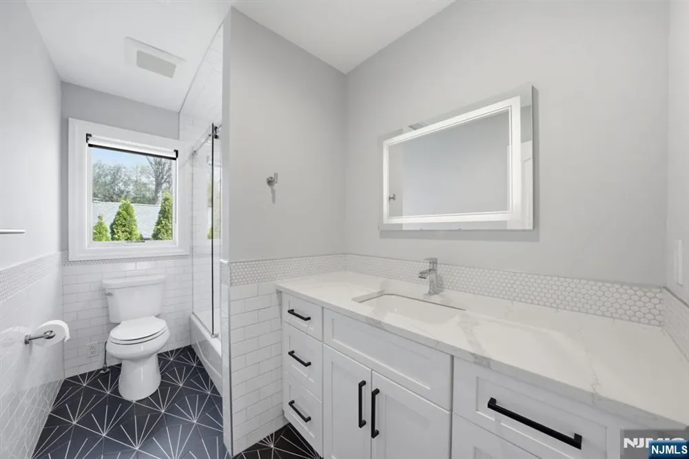 34 Dubois Avenue Alpine, NJ 07620