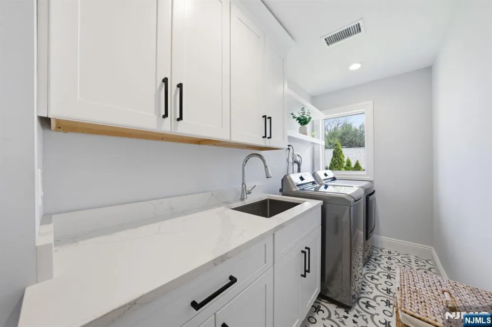 34 Dubois Avenue Alpine, NJ 07620