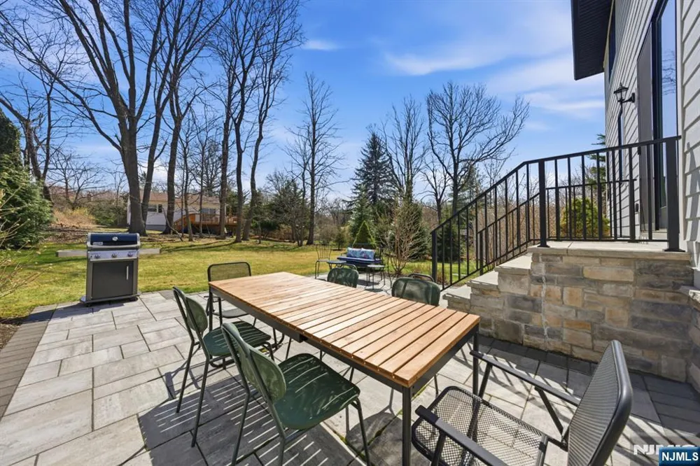 34 Dubois Avenue Alpine, NJ 07620