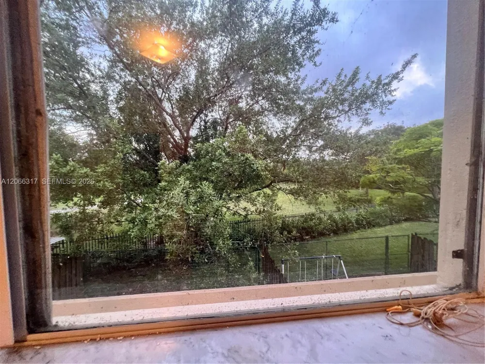 8564 SW 214th Way Cutler Bay, FL 33189