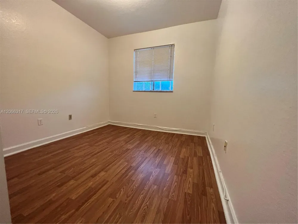 8564 SW 214th Way Cutler Bay, FL 33189