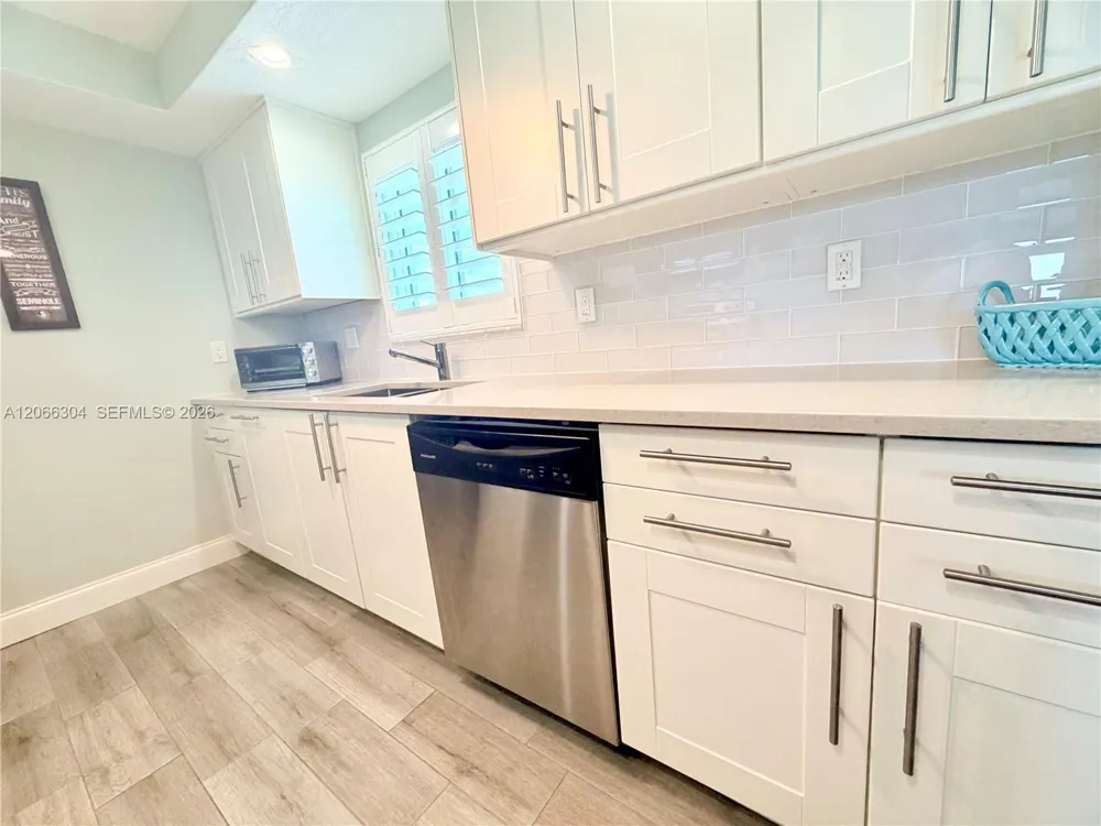 100 SILVER BEACH AVE #720 Daytona, FL 32118