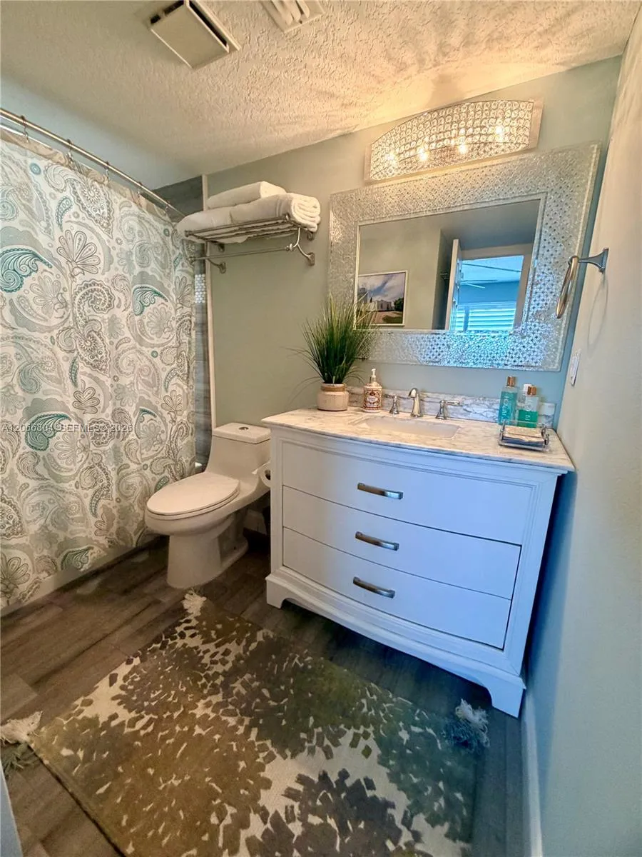 100 SILVER BEACH AVE #720 Daytona, FL 32118