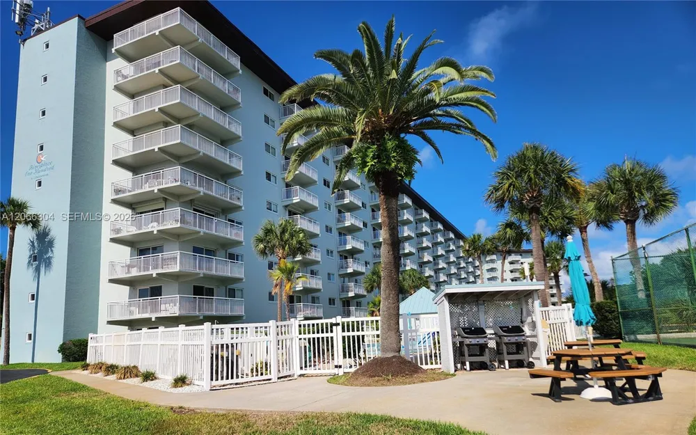 100 SILVER BEACH AVE #720 Daytona, FL 32118