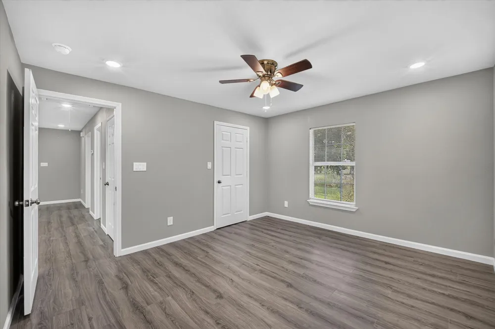 601 Tx-56 Windom, TX 75492