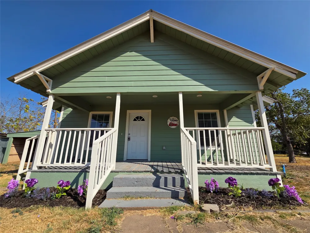 601 Tx-56 Windom, TX 75492