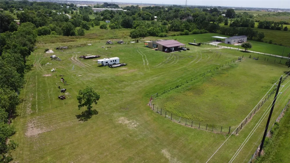 17220 Kermier Road Hockley, TX 77447