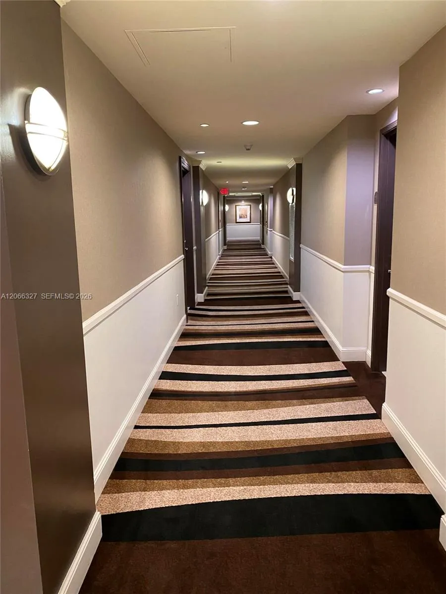 610 W Las Olas Blvd #913N Fort Lauderdale, FL 33312