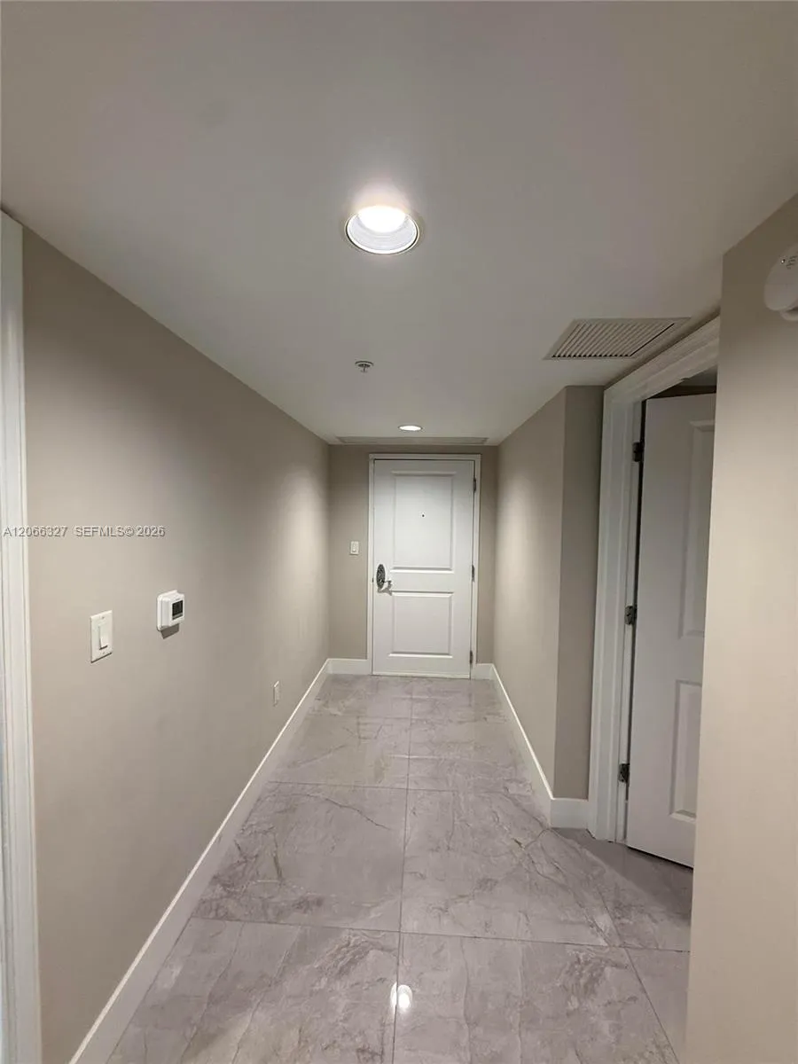 610 W Las Olas Blvd #913N Fort Lauderdale, FL 33312