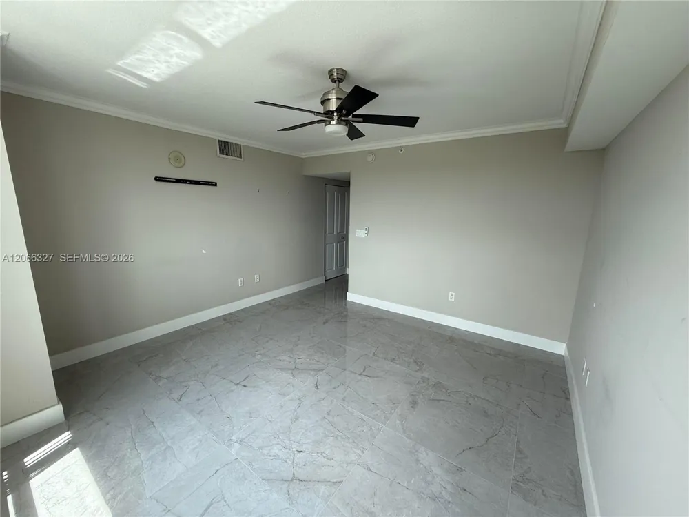 610 W Las Olas Blvd #913N Fort Lauderdale, FL 33312