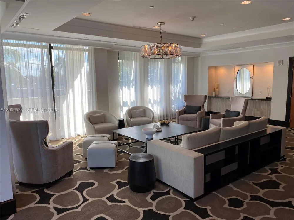 610 W Las Olas Blvd #913N Fort Lauderdale, FL 33312