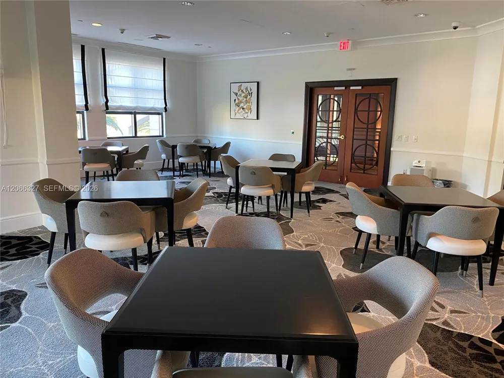 610 W Las Olas Blvd #913N Fort Lauderdale, FL 33312