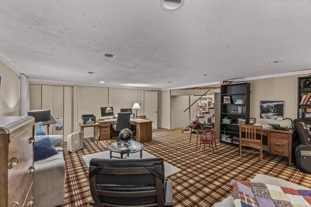 12879 Lakeshore Drive Grand Haven Charter Township, MI 49417