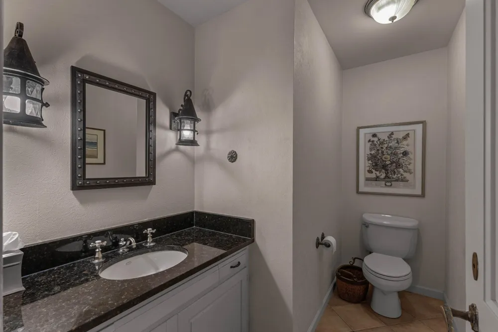 12879 Lakeshore Drive Grand Haven Charter Township, MI 49417