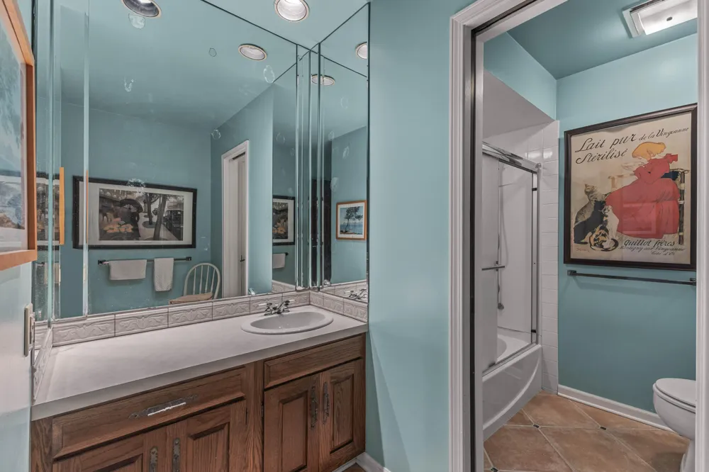 12879 Lakeshore Drive Grand Haven Charter Township, MI 49417